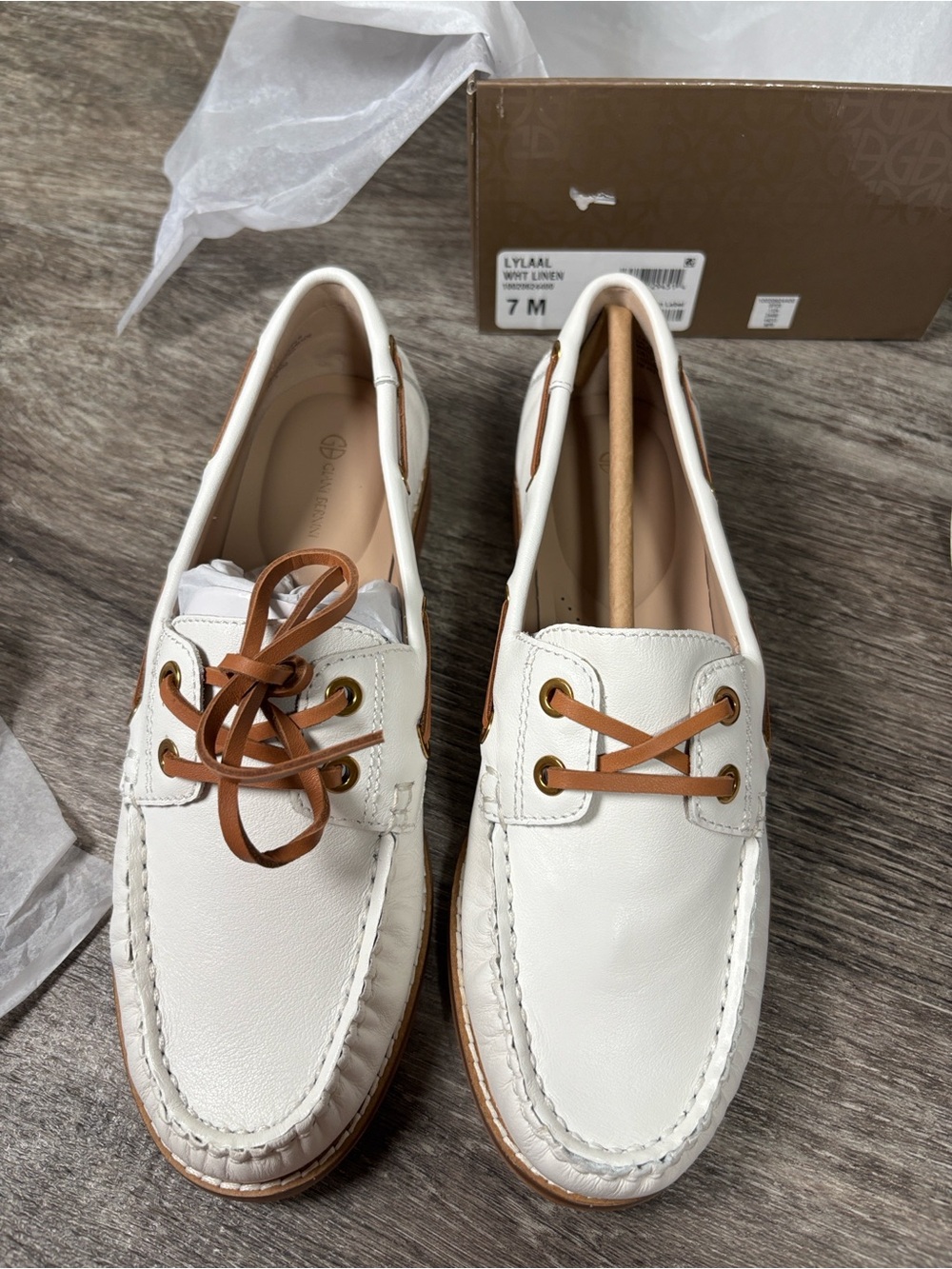 Giani Bernini White Leather Moccasins with Tan Laces